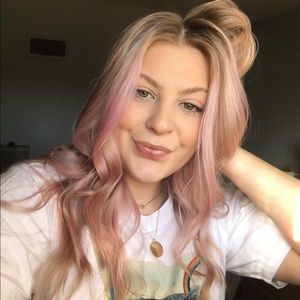 Meet your Posher, Lexi